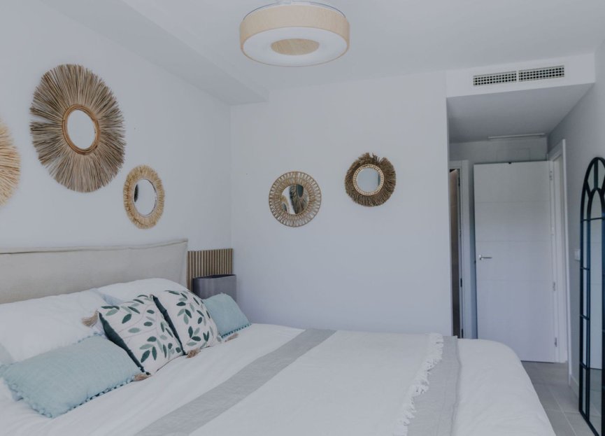 Resale - Ground floor apartment - Estepona - Selwo