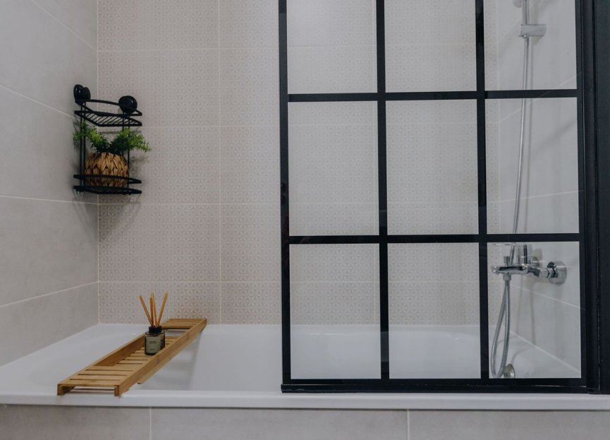 Resale - Ground floor apartment - Estepona - Selwo