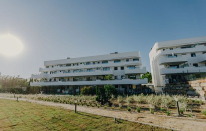 Resale - Ground floor apartment - Estepona - Selwo