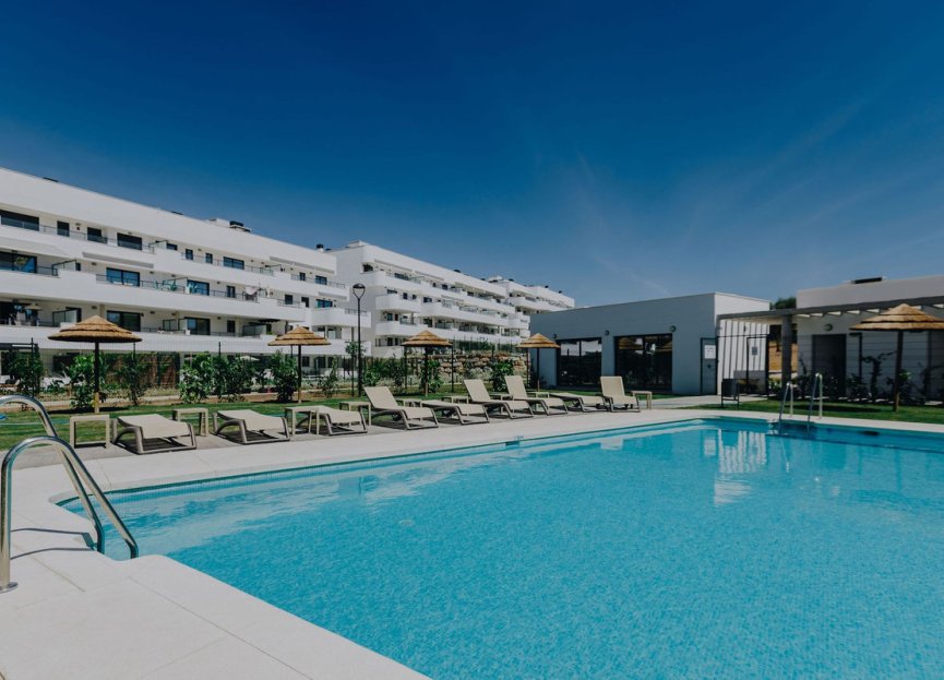 Resale - Ground floor apartment - Estepona - Selwo