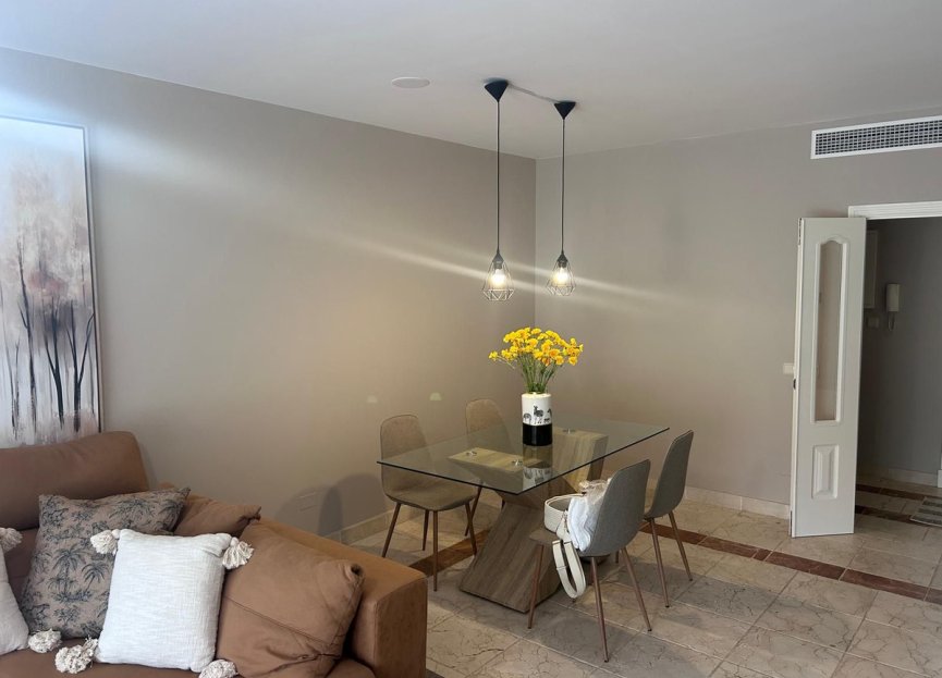 Resale - Ground floor apartment - Benahavís - Benahavís Centro