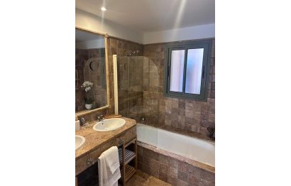 Resale - Ground floor apartment - Benahavís - Benahavís Centro