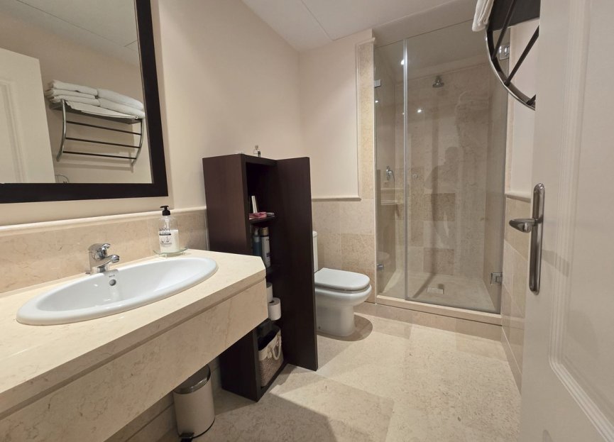 Resale - Ground floor apartment - Benahavís - Benahavís Centro