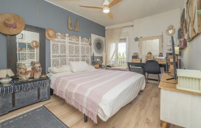 Resale - Apartment - Middle Floor Apartment - Marbella - Altos de los Monteros