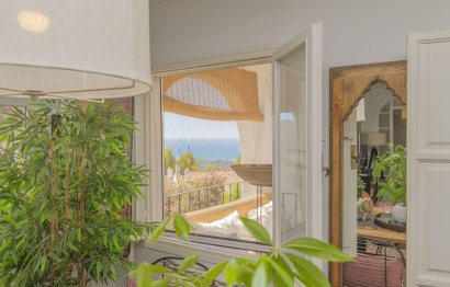 Resale - Apartment - Middle Floor Apartment - Marbella - Altos de los Monteros