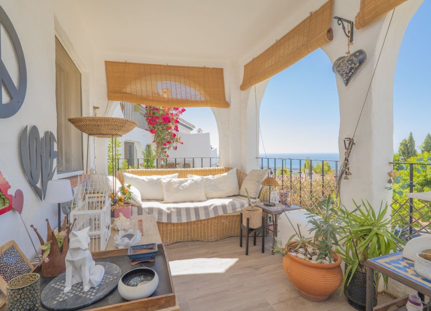 Resale - Apartment - Middle Floor Apartment - Marbella - Altos de los Monteros