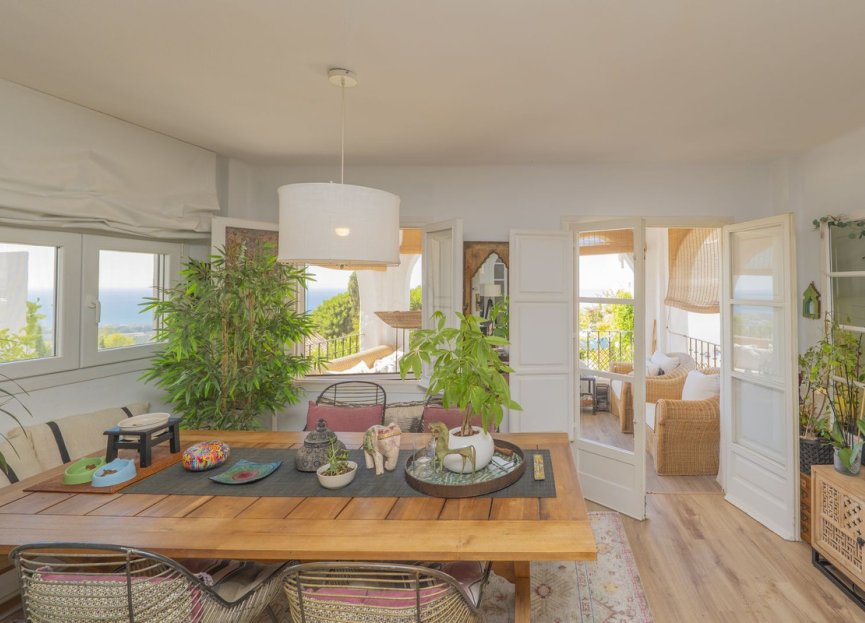 Resale - Apartment - Middle Floor Apartment - Marbella - Altos de los Monteros