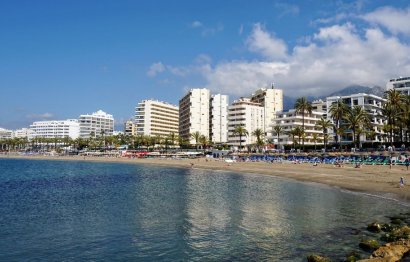 Resale - Apartment - Middle Floor Apartment - Marbella