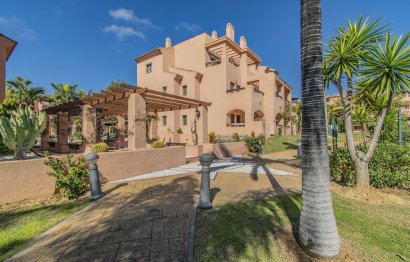 Resale - Apartment - Middle Floor Apartment - Estepona - Hacienda del Sol