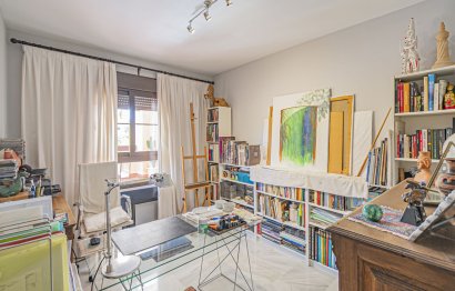 Resale - Apartment - Middle Floor Apartment - Estepona - Hacienda del Sol