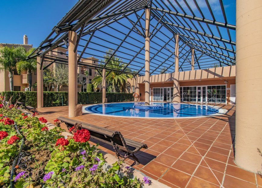 Resale - Apartment - Middle Floor Apartment - Estepona - Hacienda del Sol