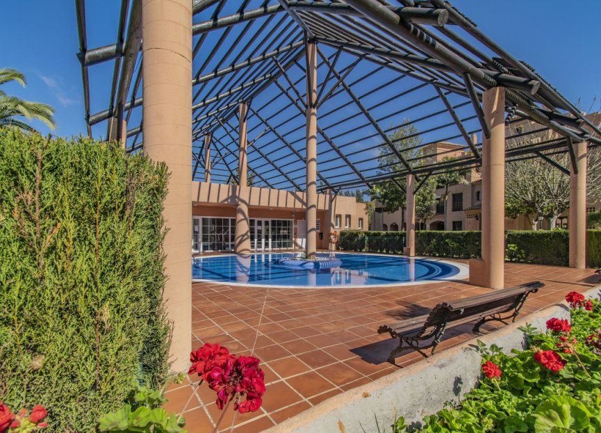 Resale - Apartment - Middle Floor Apartment - Estepona - Hacienda del Sol