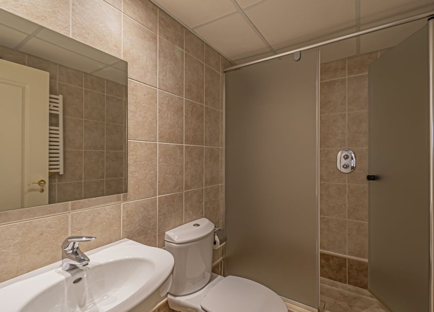 Resale - Apartment - Middle Floor Apartment - Estepona - Hacienda del Sol