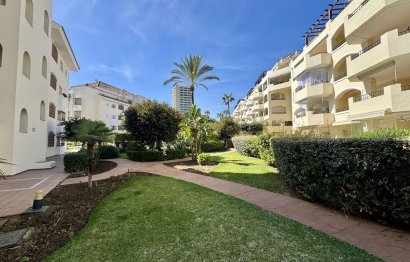 Resale - Apartment - Middle Floor Apartment - Marbella - Elviria