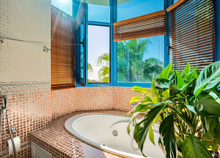 Resale - Apartment - Penthouse - Benalmádena - Torrequebrada