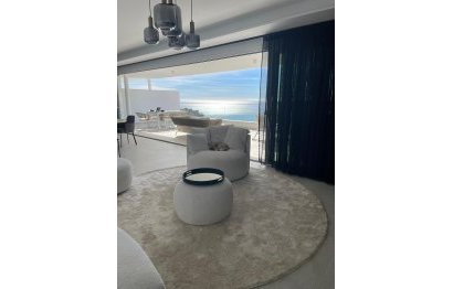 Resale - Apartment - Middle Floor Apartment - Benalmádena - Benalmadena Costa