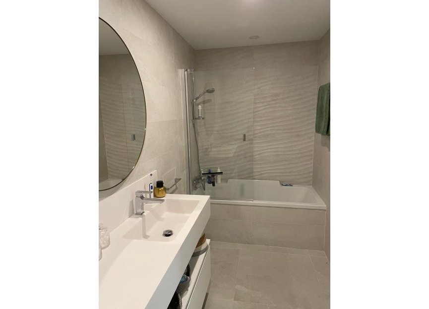 Resale - Apartment - Middle Floor Apartment - Benalmádena - Benalmadena Costa