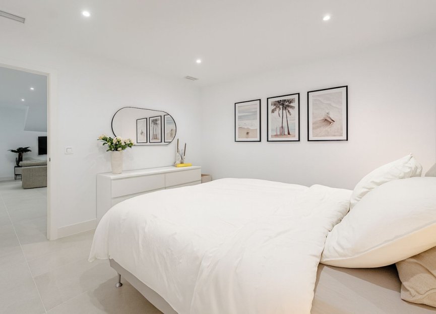 Resale - Apartment - Duplex - Marbella - Artola