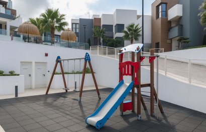 Resale - Apartment - Duplex - Marbella - Artola