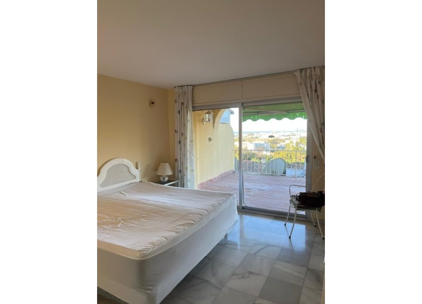 Resale - Apartment - Duplex - Marbella - Nueva Andalucia