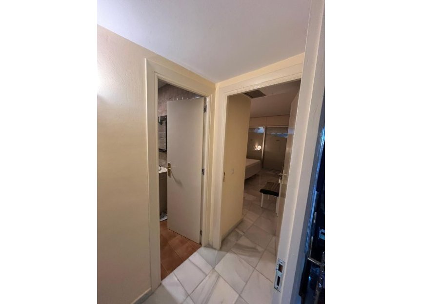 Resale - Apartment - Duplex - Marbella - Nueva Andalucia