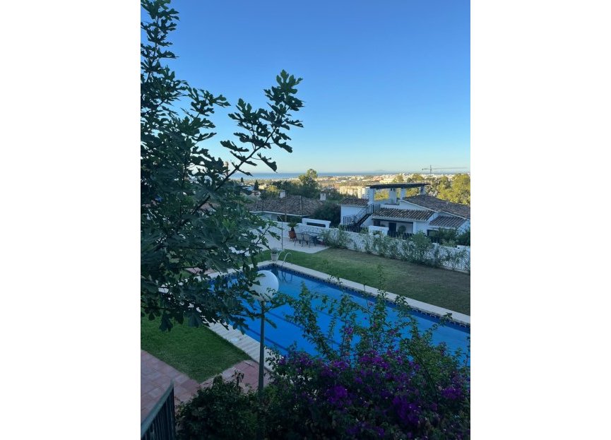 Resale - Apartment - Duplex - Marbella - Nueva Andalucia