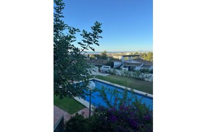 Resale - Apartment - Duplex - Marbella - Nueva Andalucia