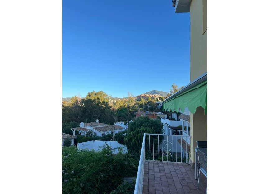 Resale - Apartment - Duplex - Marbella - Nueva Andalucia