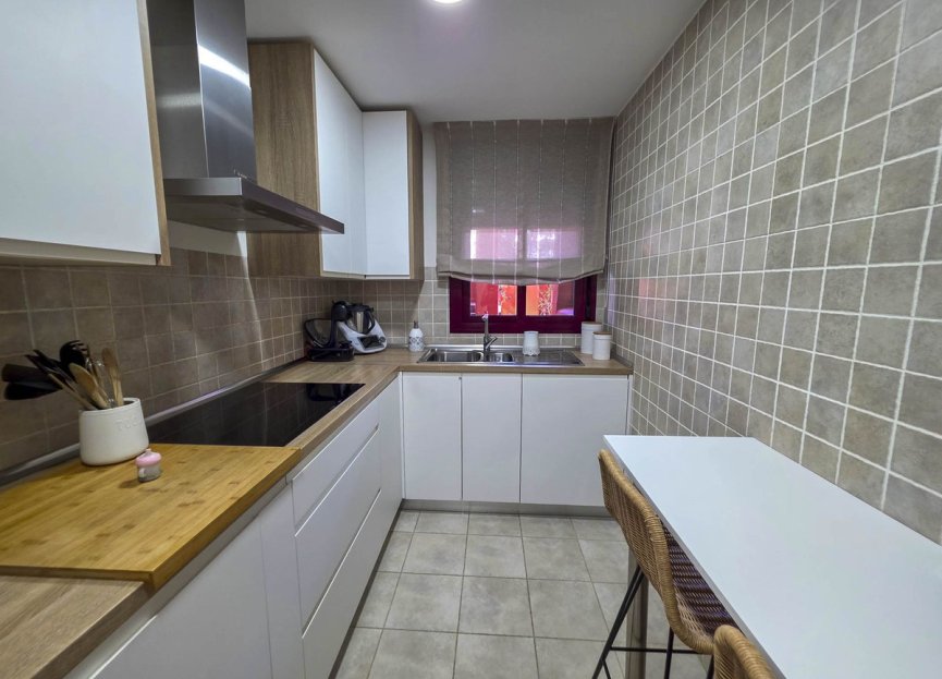 Resale - Apartment - Middle Floor Apartment - Manilva - La Duquesa