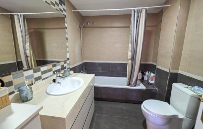 Resale - Apartment - Middle Floor Apartment - Manilva - La Duquesa