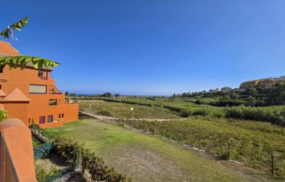 Resale - Apartment - Middle Floor Apartment - Manilva - La Duquesa