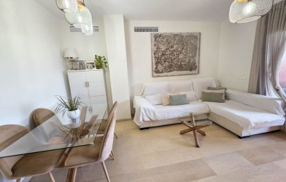 Resale - Apartment - Middle Floor Apartment - Manilva - La Duquesa