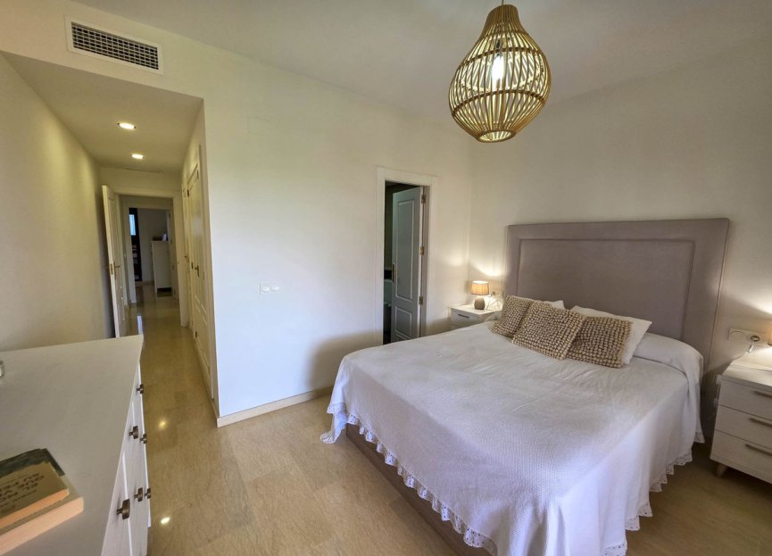 Resale - Apartment - Middle Floor Apartment - Manilva - La Duquesa