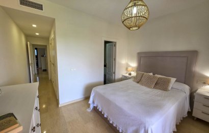 Resale - Apartment - Middle Floor Apartment - Manilva - La Duquesa