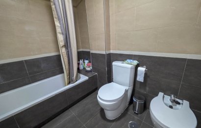 Resale - Apartment - Middle Floor Apartment - Manilva - La Duquesa