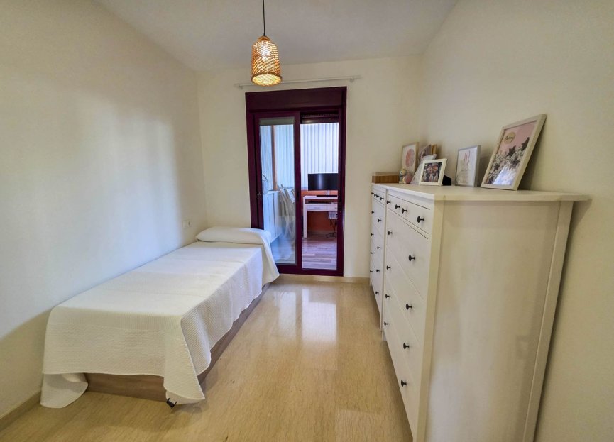 Resale - Apartment - Middle Floor Apartment - Manilva - La Duquesa