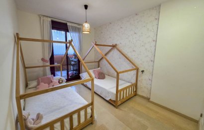 Resale - Apartment - Middle Floor Apartment - Manilva - La Duquesa