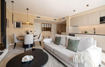 Resale - Apartment - Middle Floor Apartment - Marbella - Nueva Andalucia