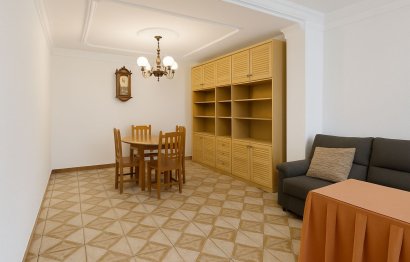 Resale - Apartment - Middle Floor Apartment - Marbella - San Pedro De Alcantara