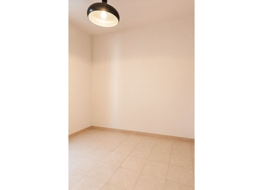 Resale - Apartment - Middle Floor Apartment - Marbella - San Pedro De Alcantara