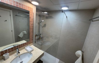 Resale - Ground floor apartment - Estepona - Estepona Centro