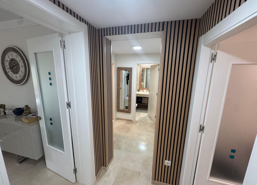 Resale - Ground floor apartment - Estepona - Estepona Centro