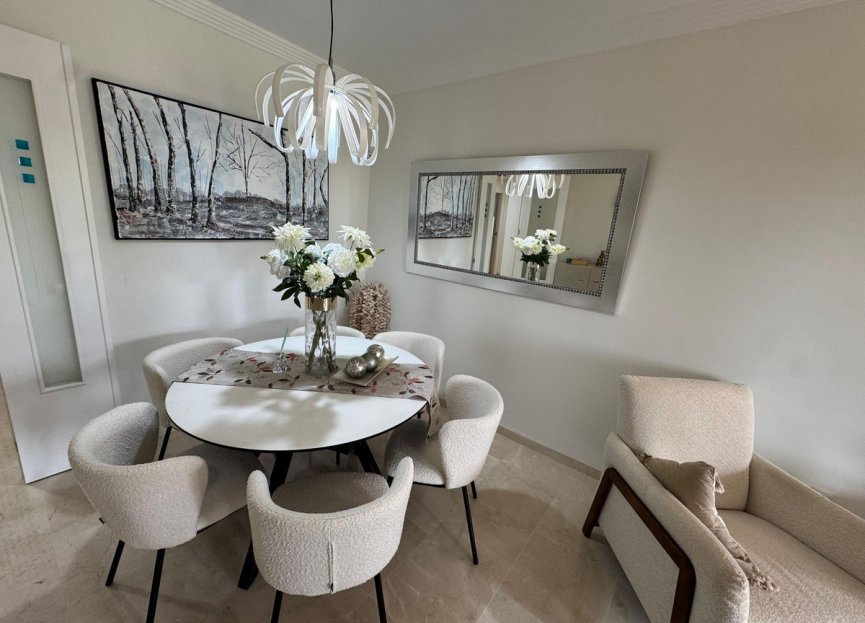 Resale - Ground floor apartment - Estepona - Estepona Centro