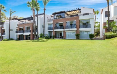 Resale - Ground floor apartment - Estepona - Estepona Centro