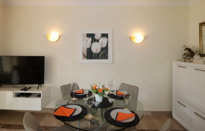 Resale - Ground floor apartment - Marbella - Elviria