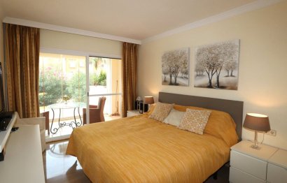 Resale - Ground floor apartment - Marbella - Elviria