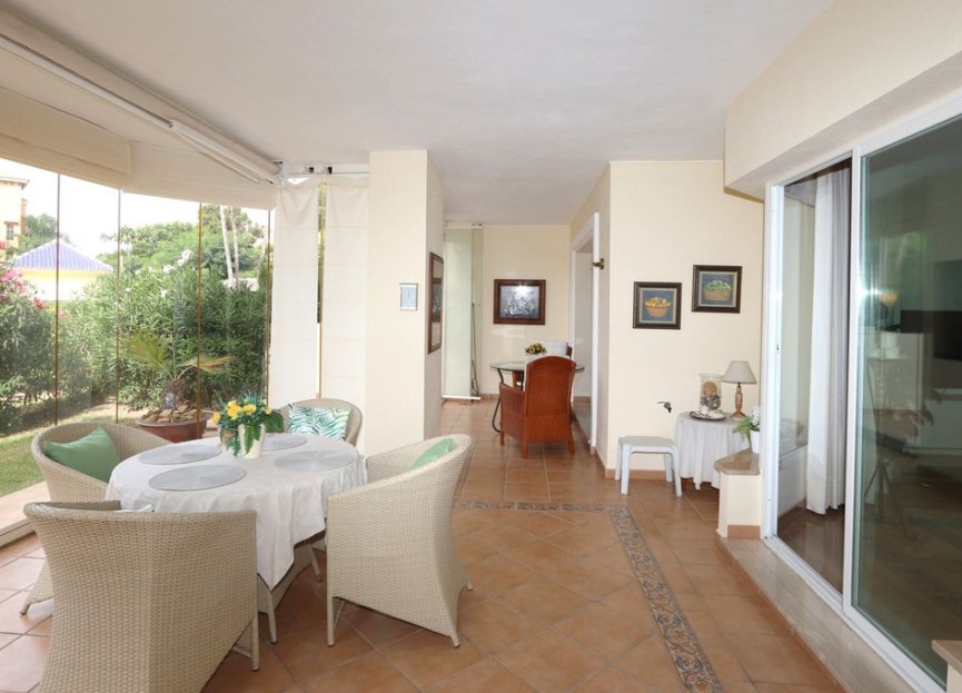 Resale - Ground floor apartment - Marbella - Elviria