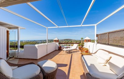 Resale - Apartment - Penthouse - Marbella - Nueva Andalucia