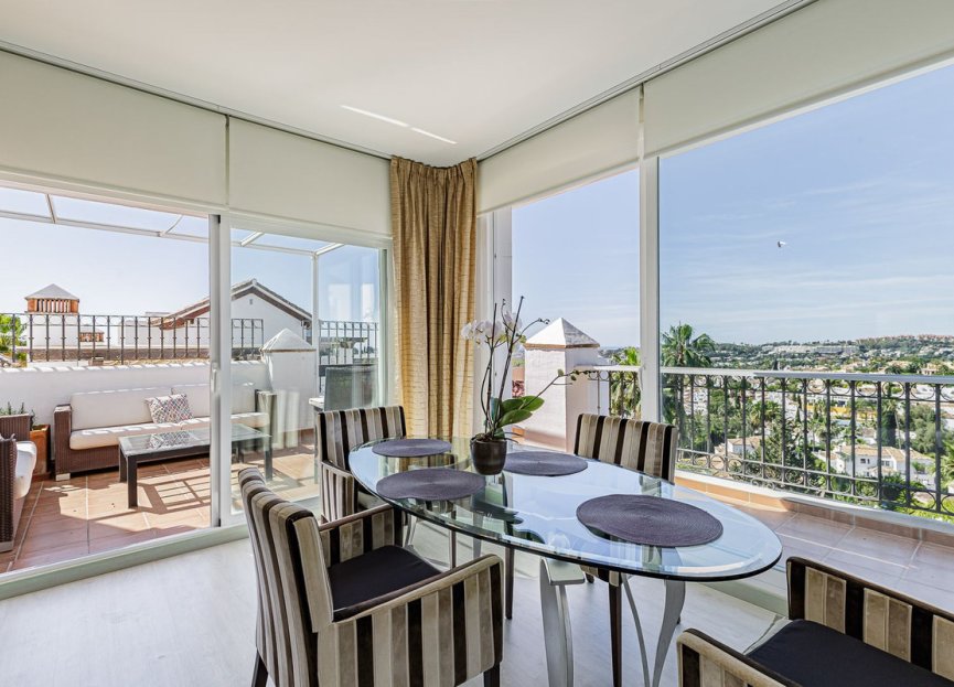 Resale - Apartment - Penthouse - Marbella - Nueva Andalucia