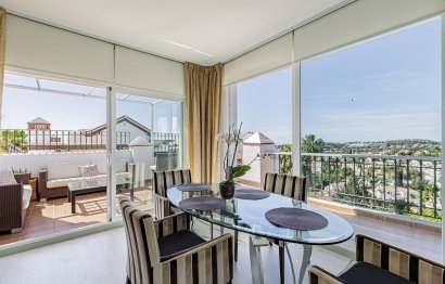 Resale - Apartment - Penthouse - Marbella - Nueva Andalucia